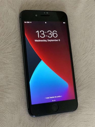 iPhone 8 Plus