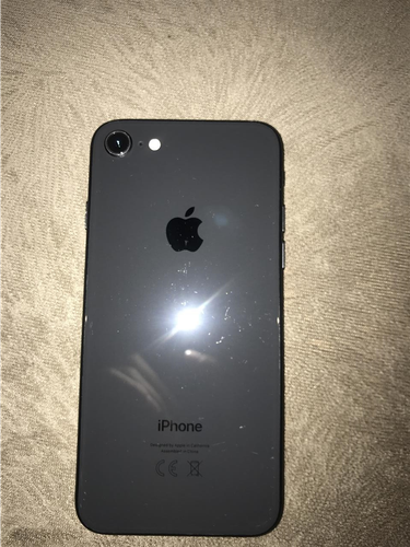 iPhone 8 