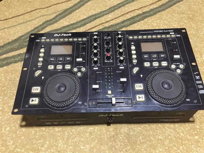 CD PLAYER