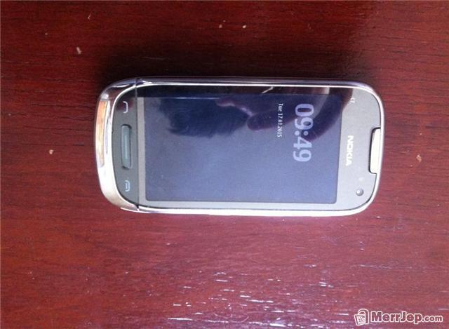 Nokia-c7