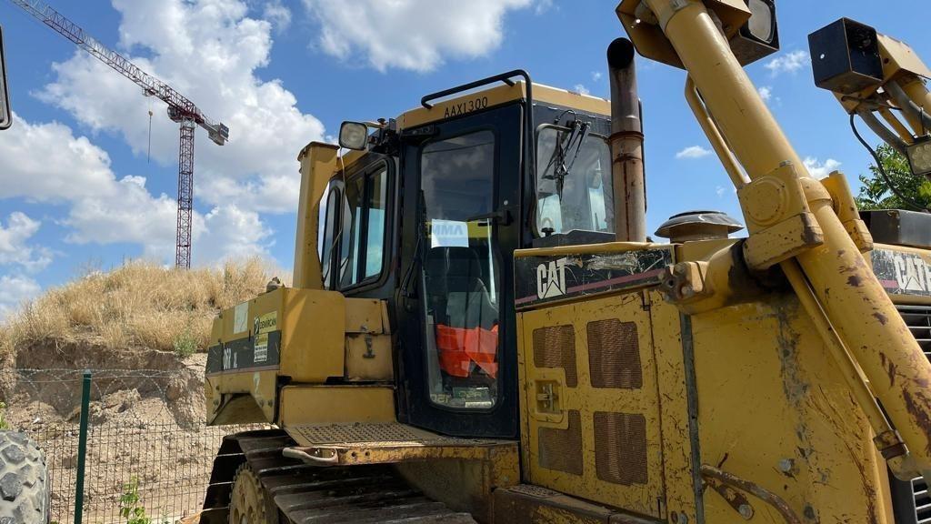 CATERPİLLAR-2004-D6R-MODEL-BULLDODER
