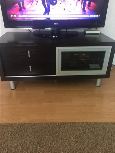 Komod per tv