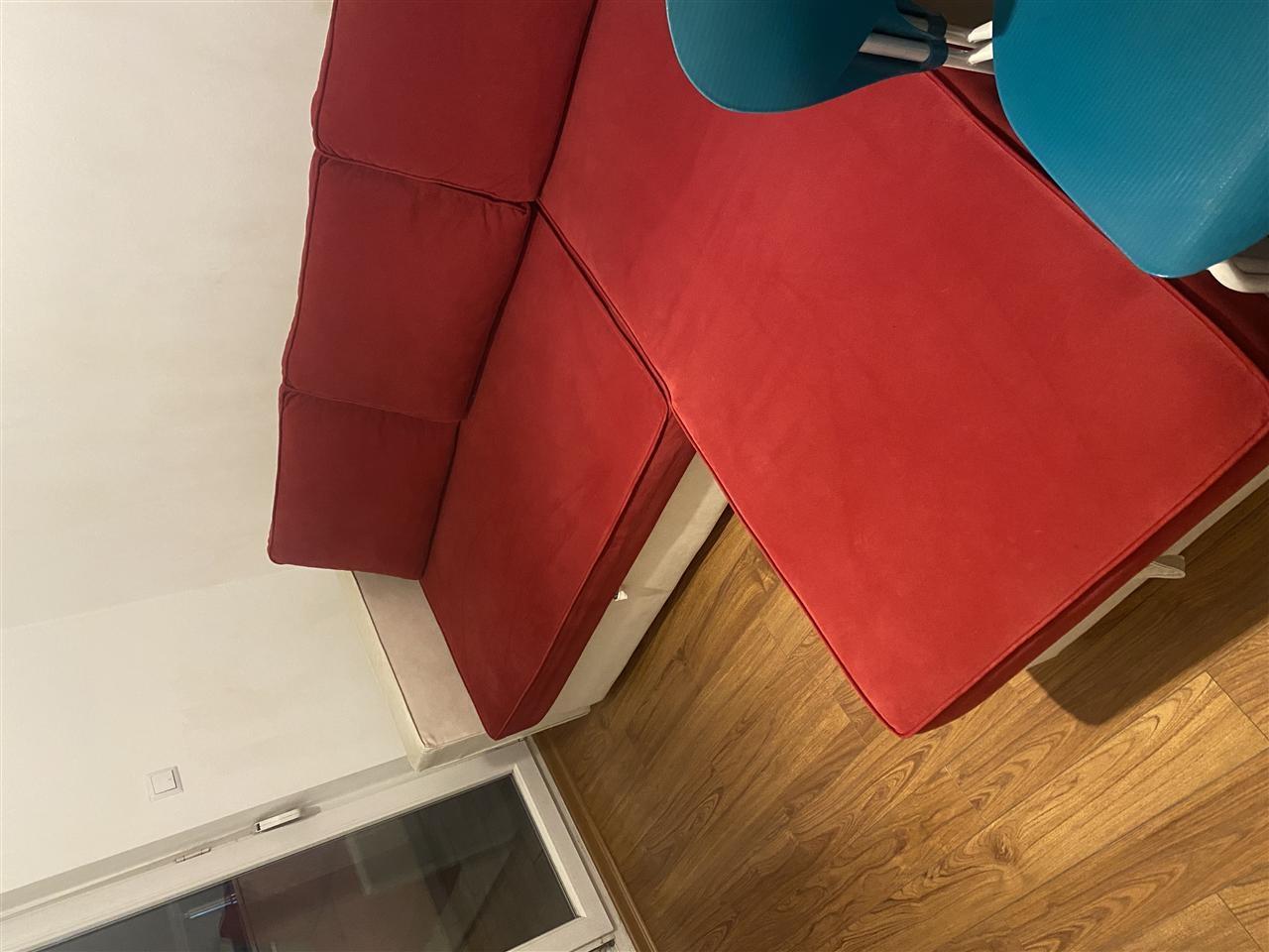 Aaaa