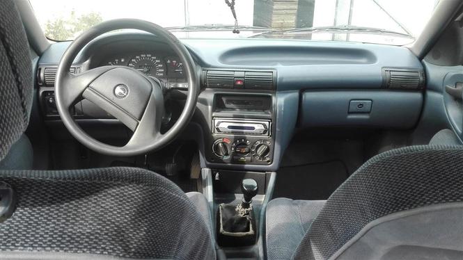 Opel astra