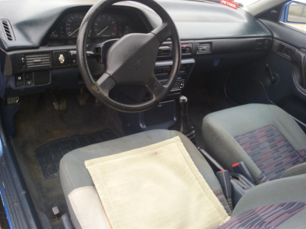 mazda323