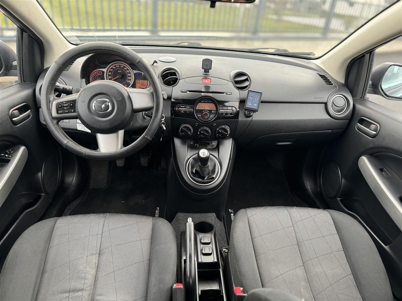 Mazda-2