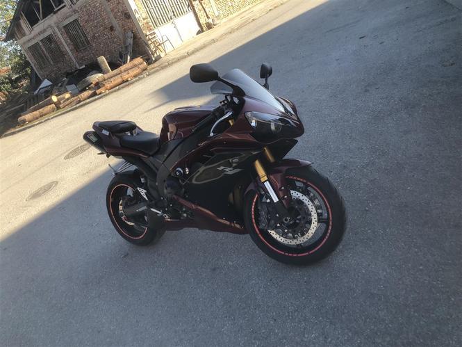 Shitet R1