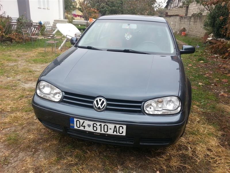 VW-Golf-4-