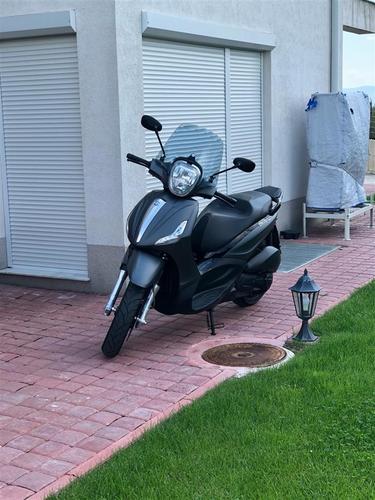 Shitet Piaggio
