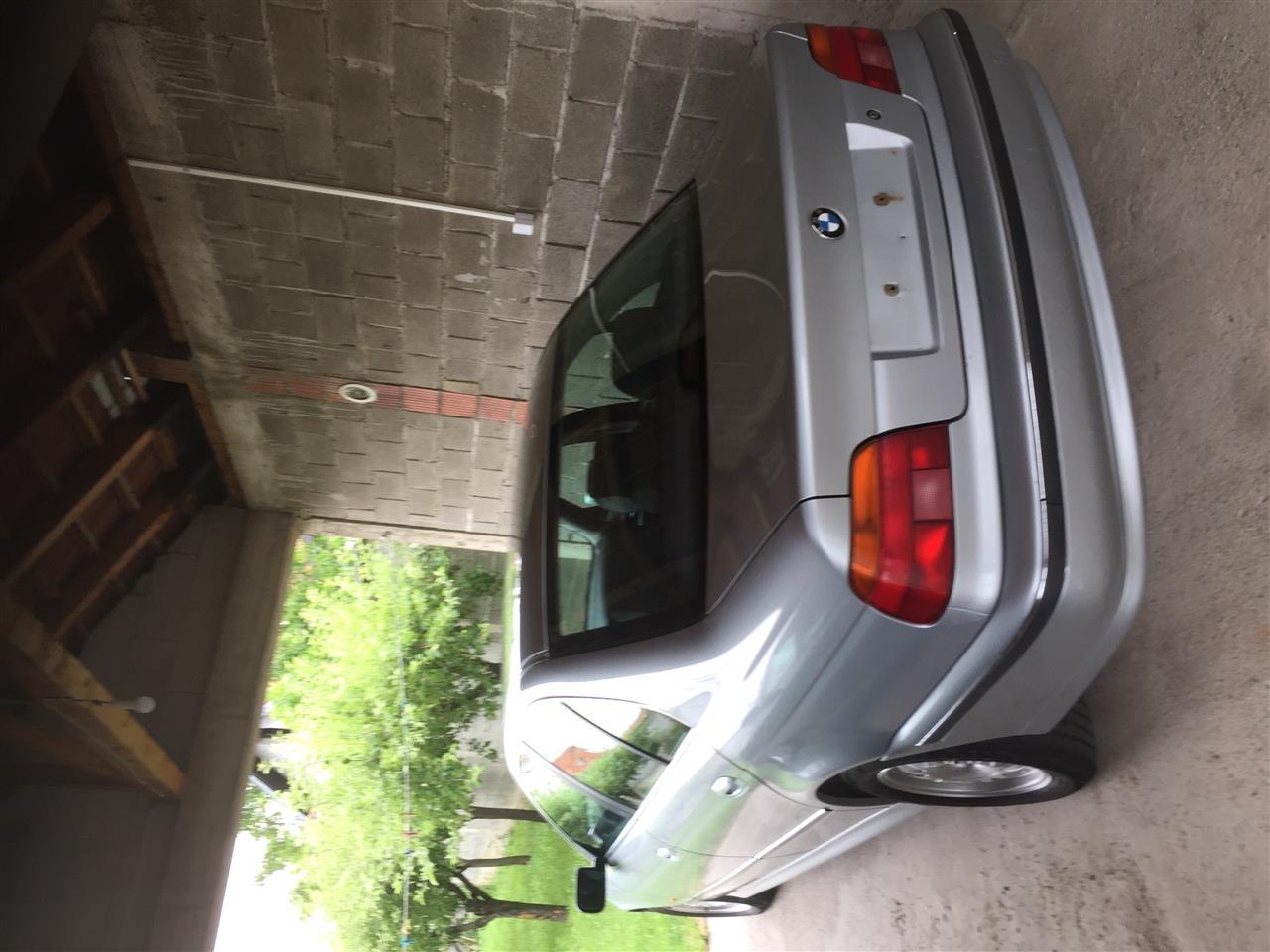 BMW--525