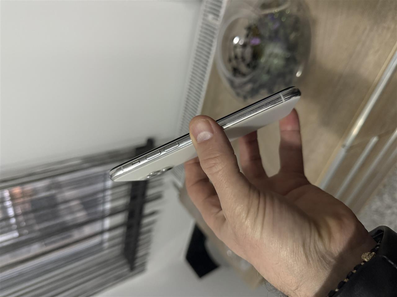 iphone--11-Pro-CE---