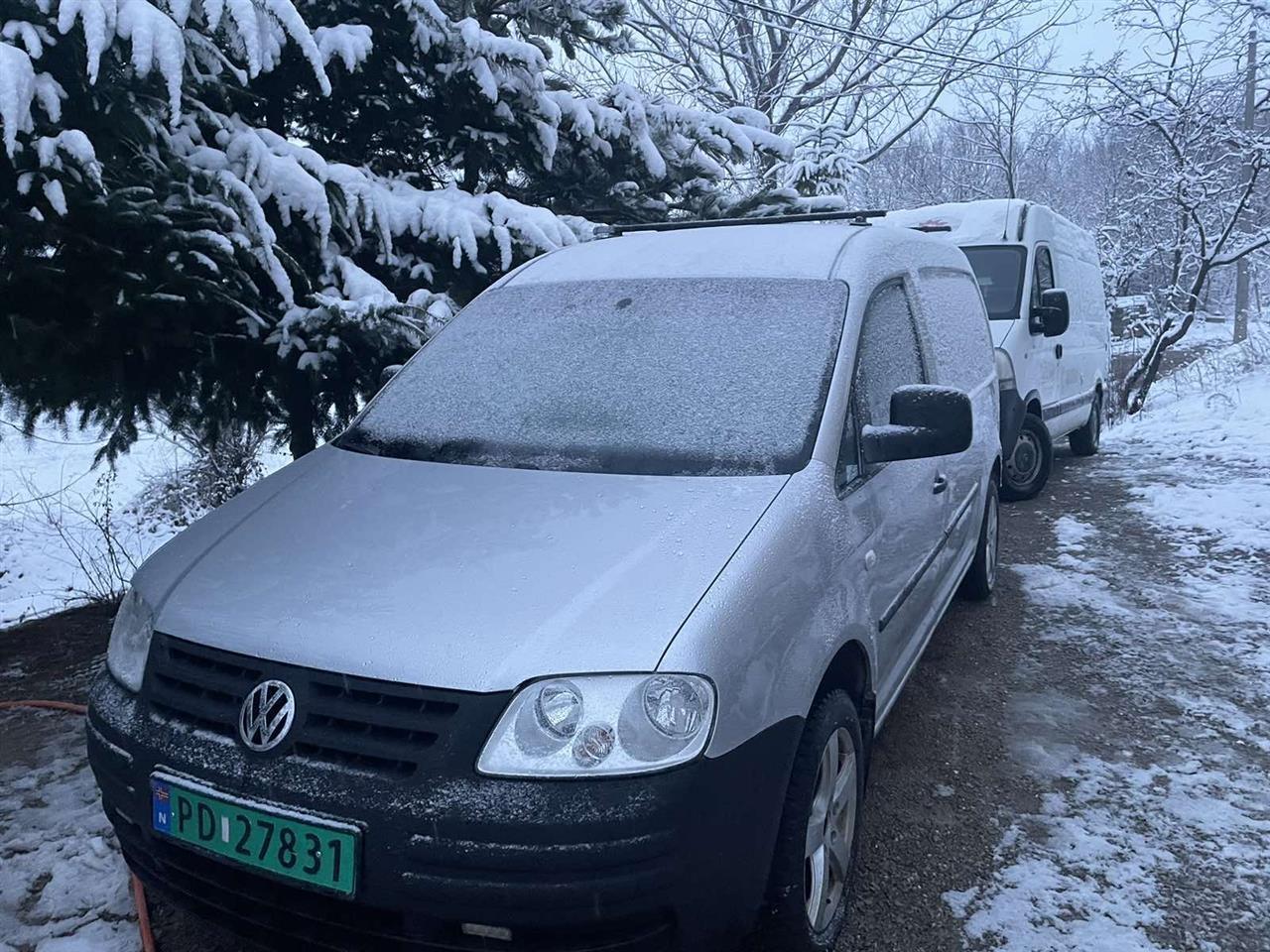 Shitet-VW-Caddy-Maxi