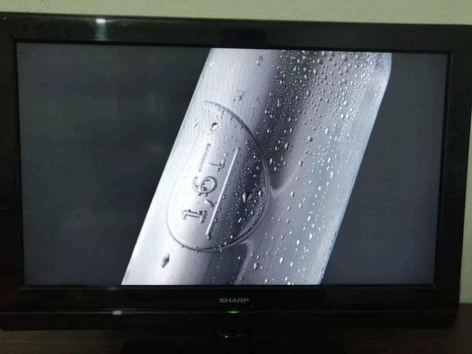 Televizor 32" SHARP LCD