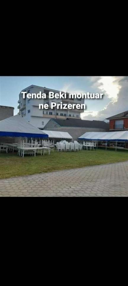 tenda-ne-sherbim-si-dhe-karrika-tavolina-ne-ter-kosoven-24-n
