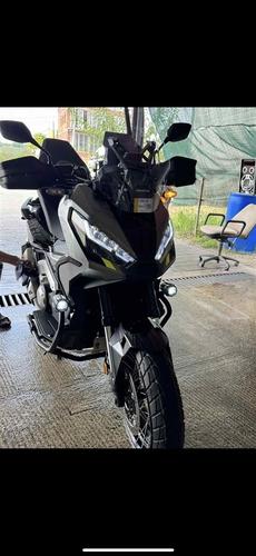 Xadv750
