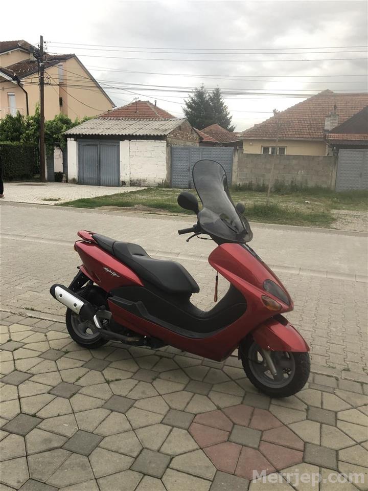 Yamaha majesty 125 обзор