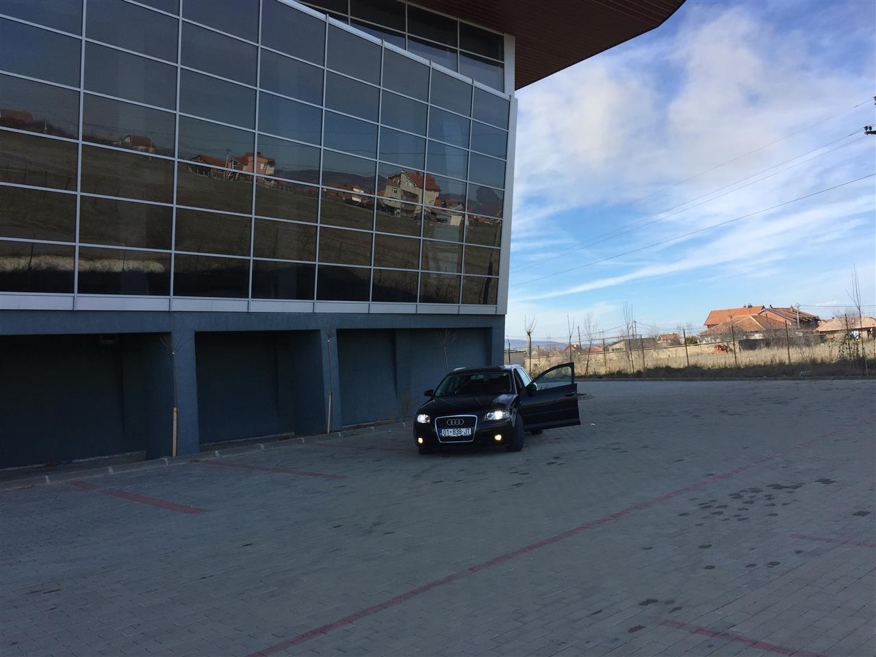 Shes-audi-A3
