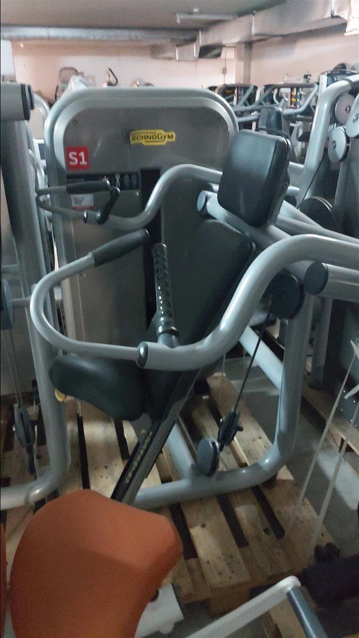 TECHNOGYM-SELECTION-I-ELEMENT-PLUS-SERIE