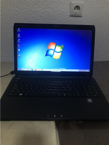 Shitet Laptopi MaxData