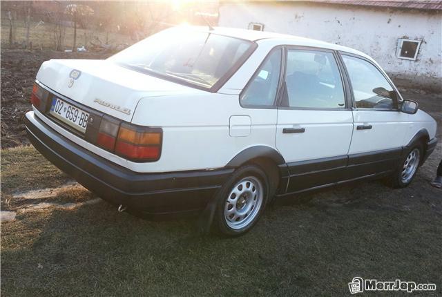 Passat--89