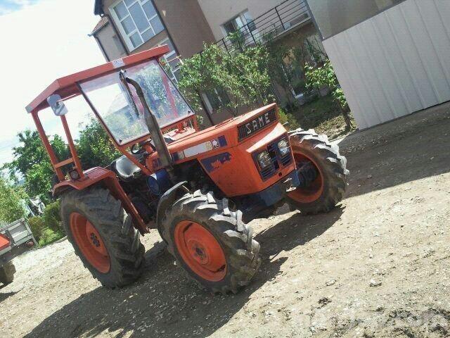 TRAKTOR  SAME