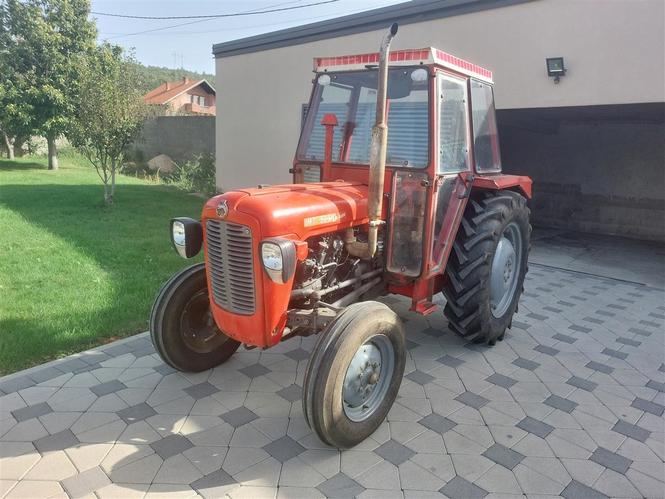Traktor