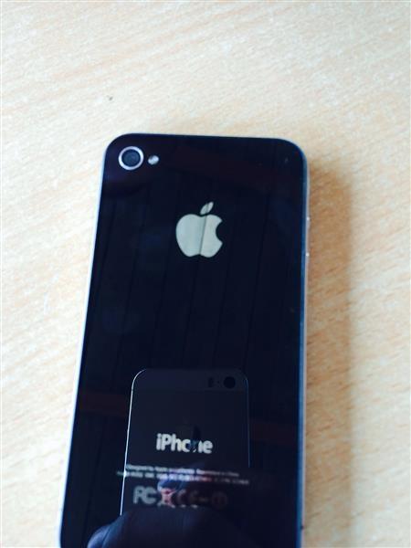 iPhone-4
