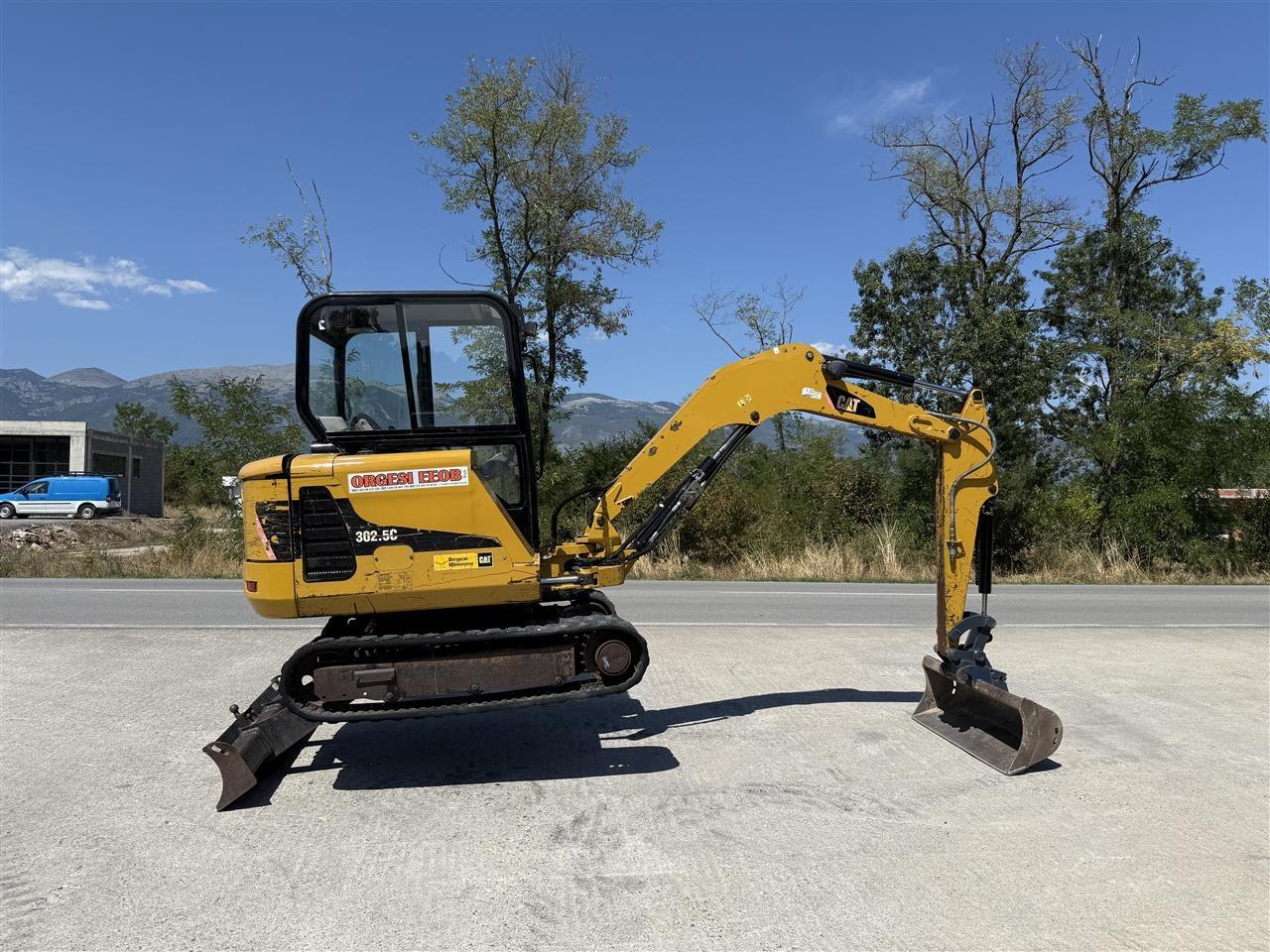 Cat-302-5C-3-ton