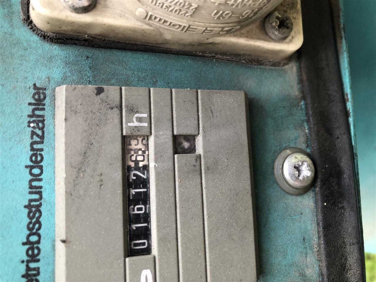 Generator-
