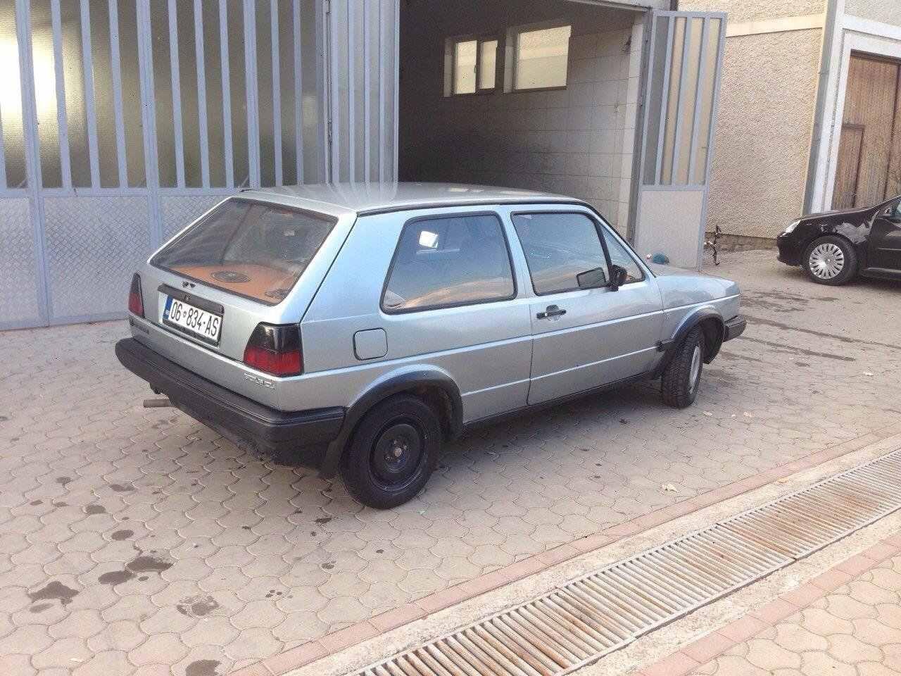 VW-Golf-2--85-