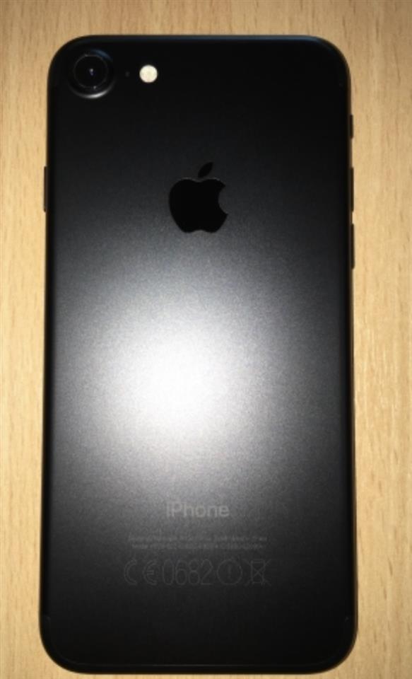 shes-iphone-7