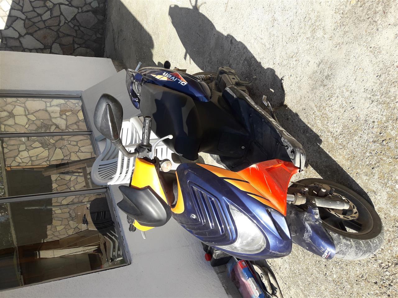 Skuter-49cc