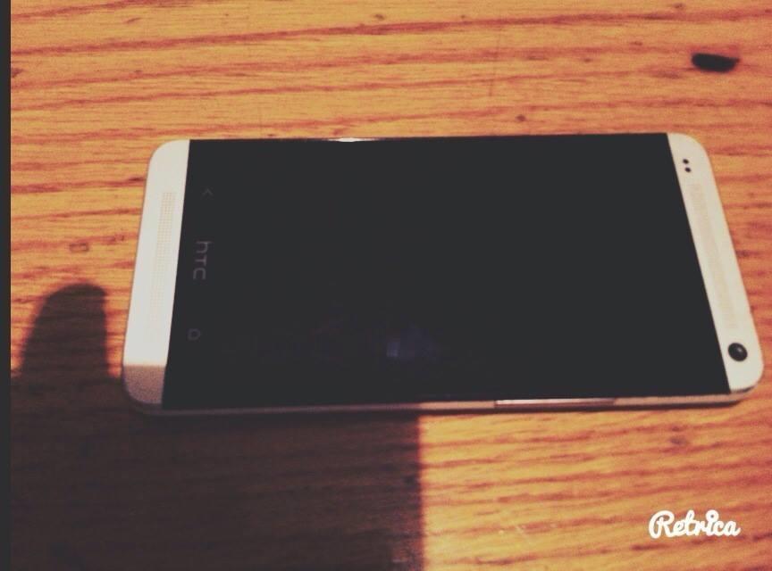 Shitet-Htc-one-m7-urgjent