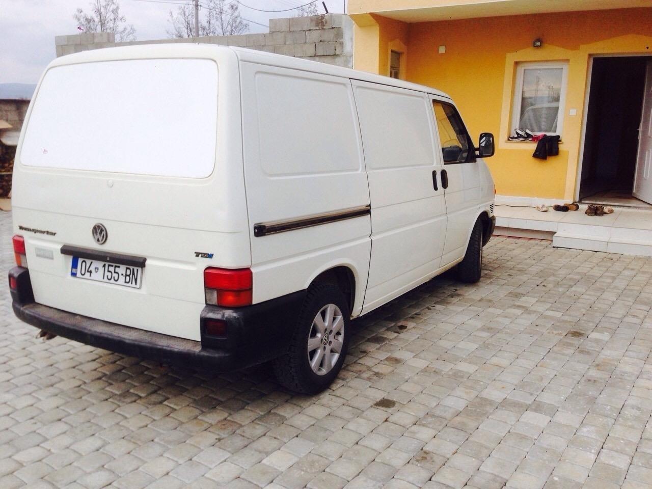 049667515