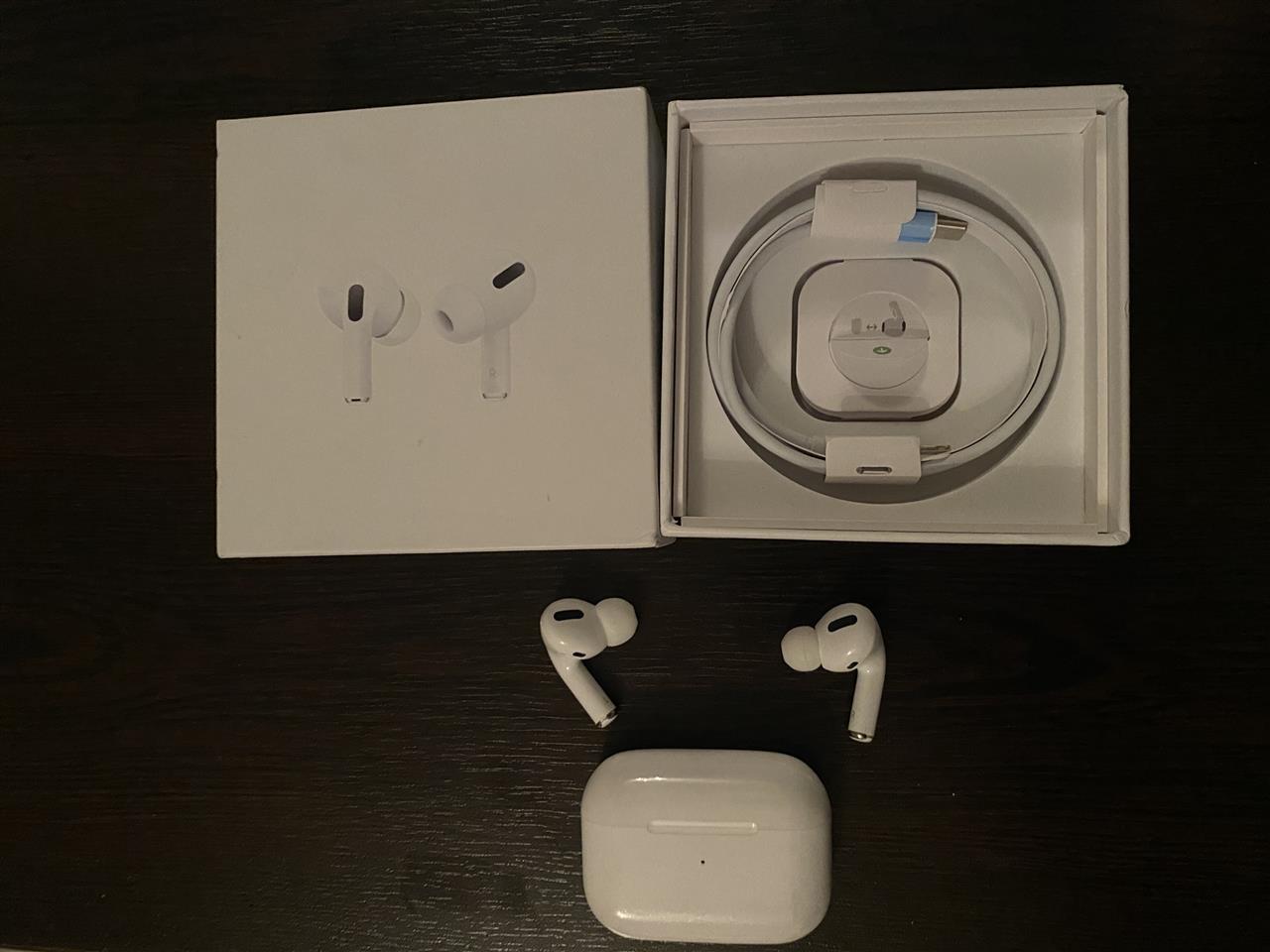 AirPods-3