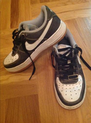 NIKE air 