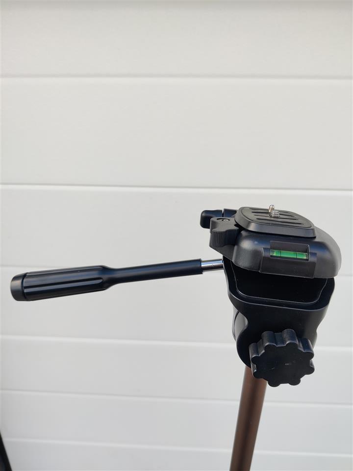 Tripod