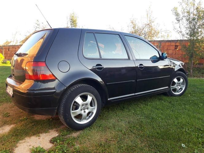 Golf 4