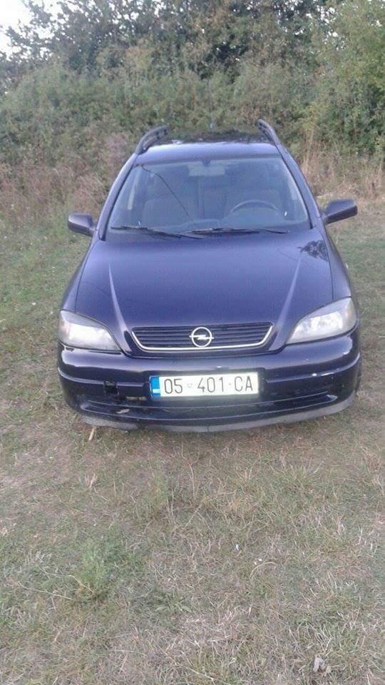 Opel-Astra-2004