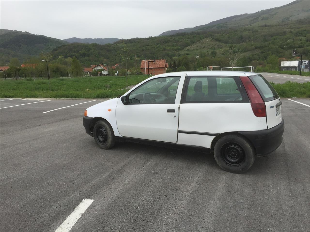 Fiat-punto-1-2-benzin-