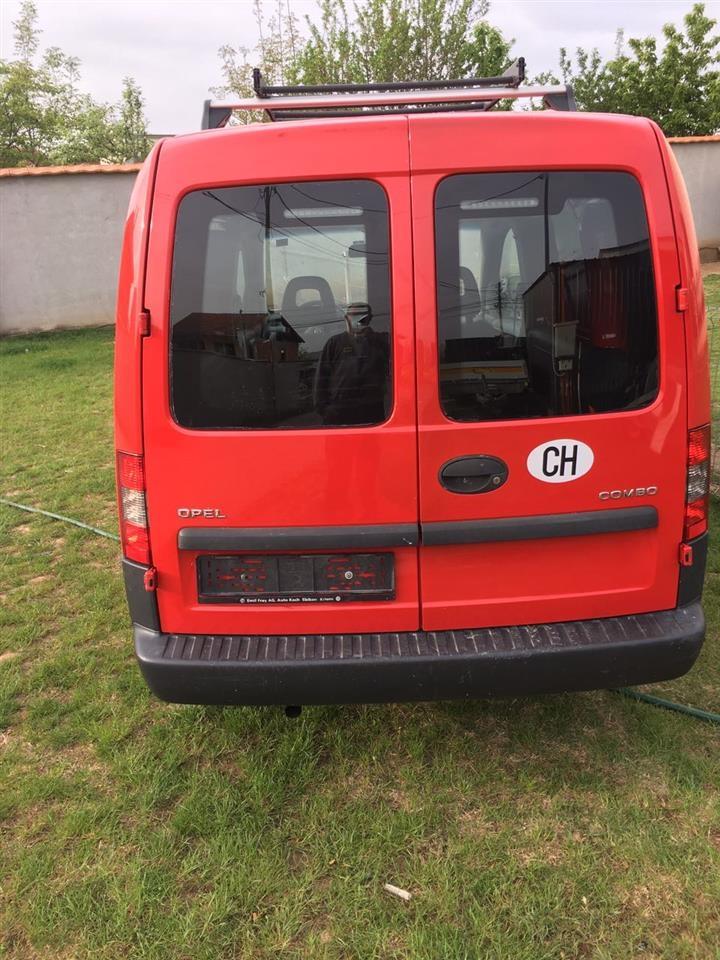 Opel-Combo