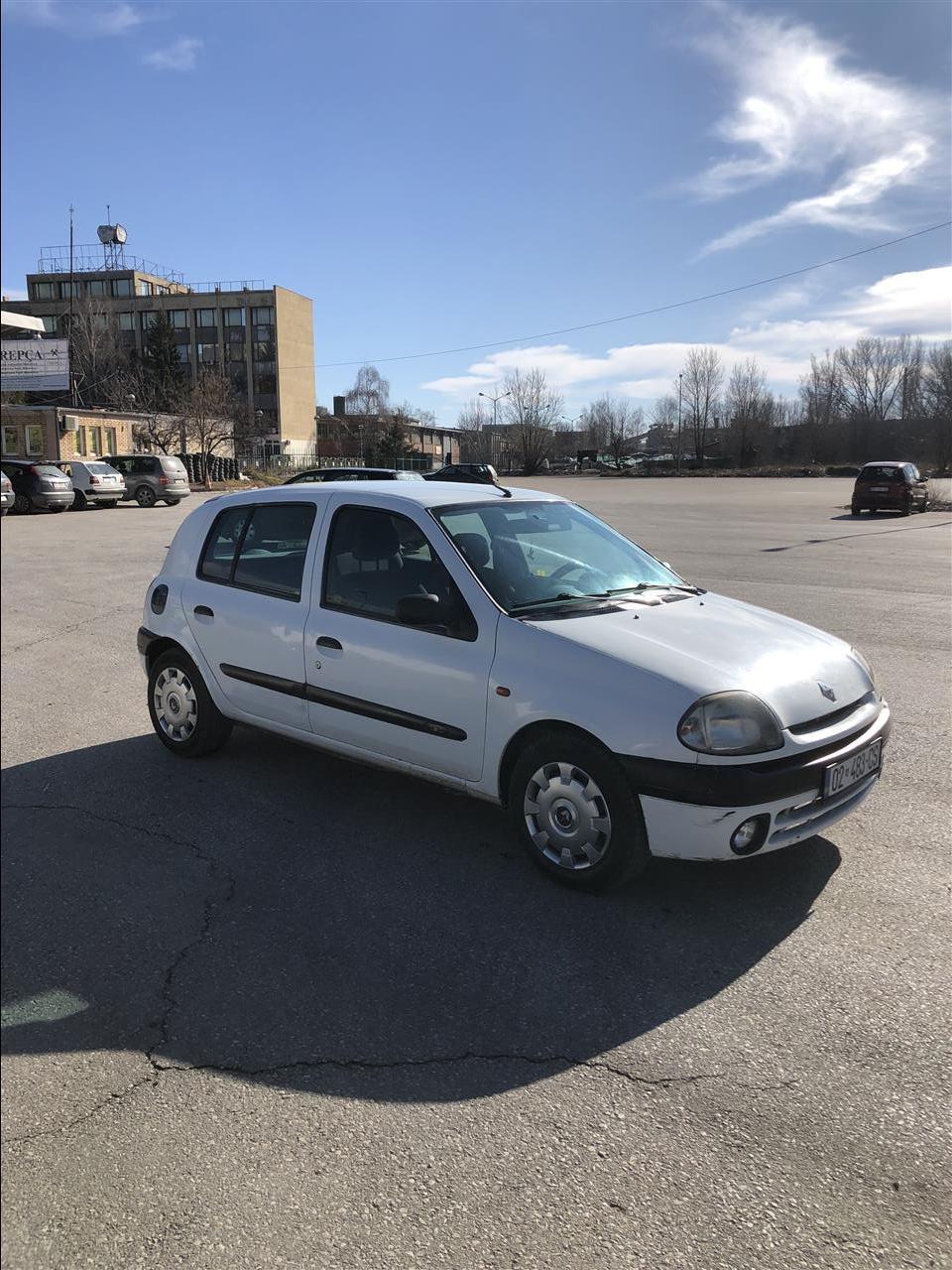 Renault-Clio-