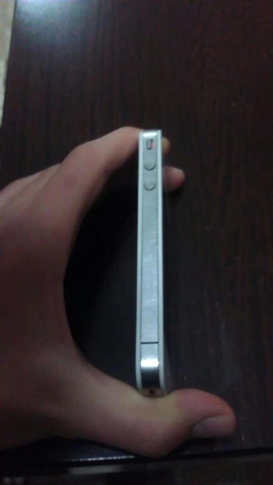 IPHONE-4-