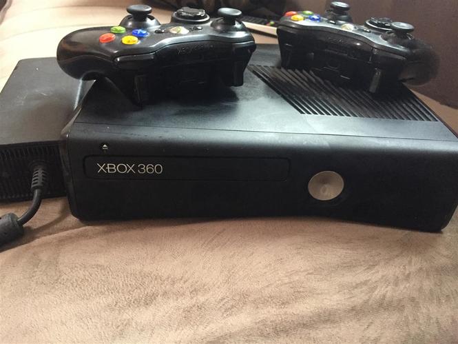 XBOX 360
