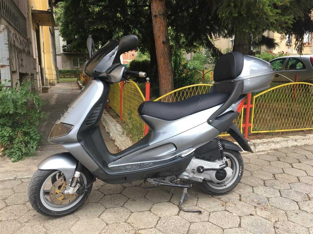 Piaggio-Skipper-125c