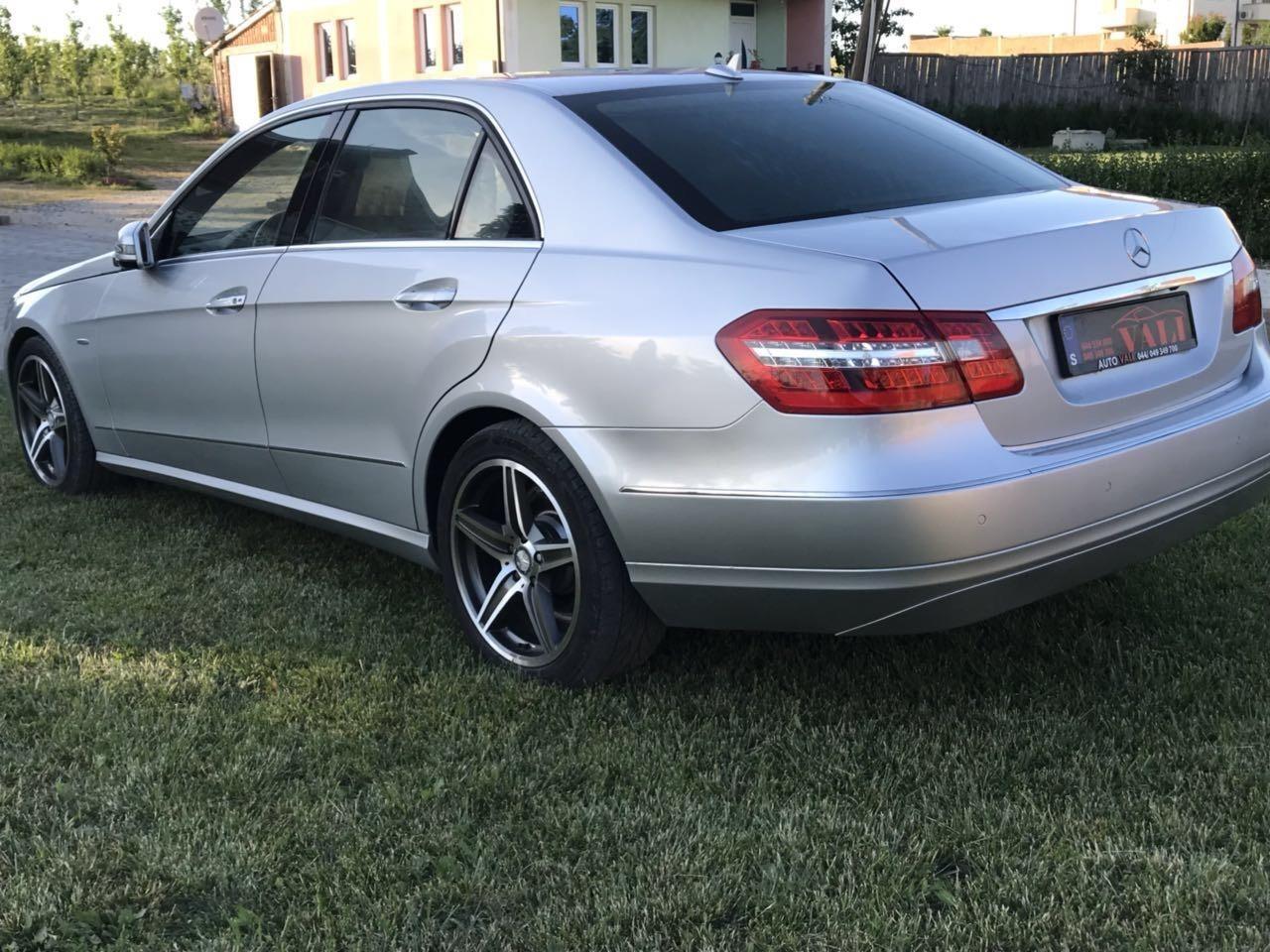 shes-mercedes-benz-e250-full