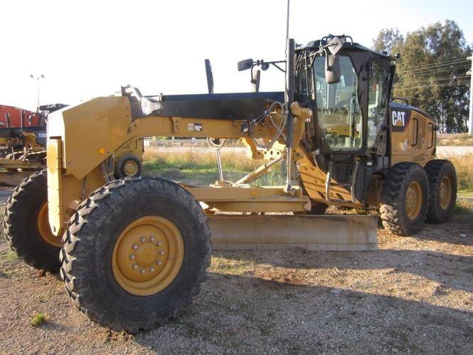CAT 120M