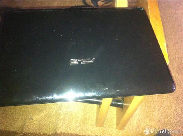 Mini-Llaptopë-asus