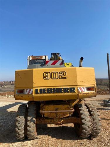 LIEBHERR 902 Litronic