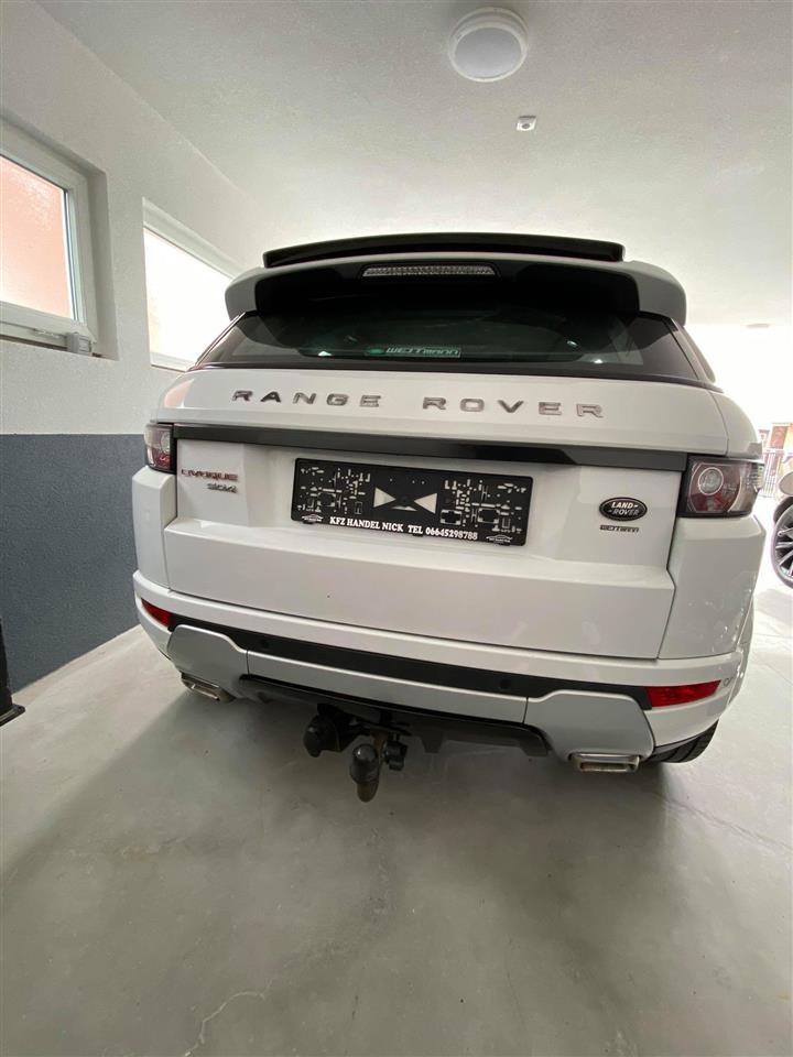 Range-Rover-Evoque-2-2-SD4
